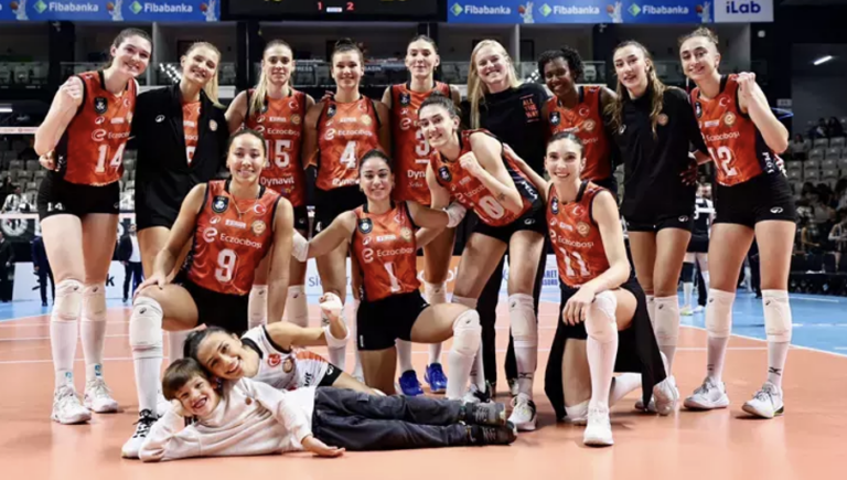 Eczacıbaşı Dynavit, Beşiktaş’ı Ezip Geçti: Sultanlar Ligi’nde Zirvedeki Tahtını Sıkı Tuttu!