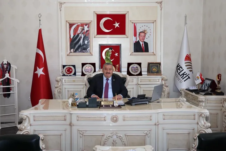 Kelkit Belediye Başkanı Ünal Yılmaz’dan Sert Açıklama: “Hizmet Yolumuzdan Dönmeyeceğiz”